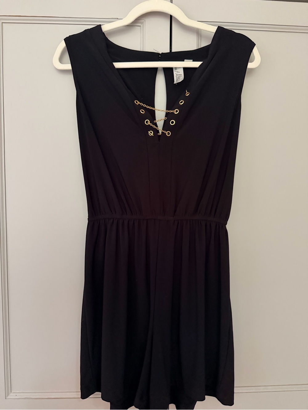 Black Sleeveless Jumpsuit Gold Chain Detail Size Small